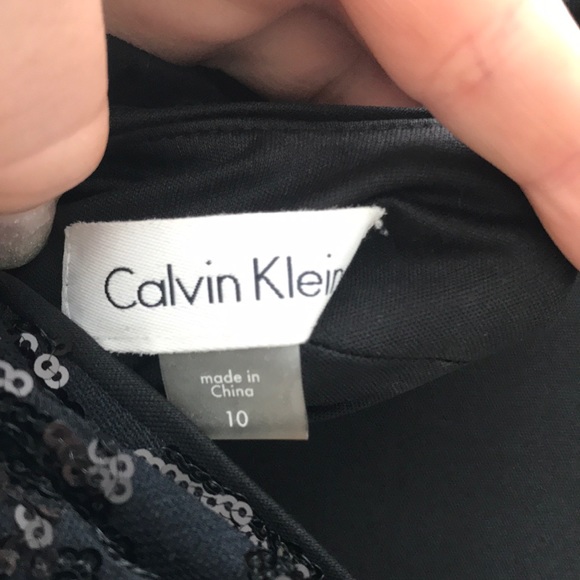 Sequin Cap Sleeve Cowl Back Gown CALVIN KLEIN - Picture 4 of 4